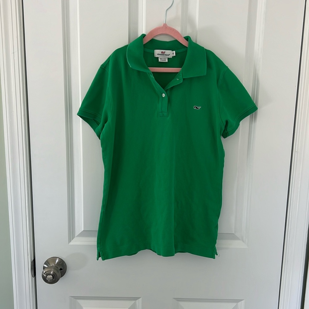 Green Vineyard Vines collared shirt.